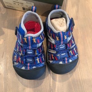 Toddler boys keen shoes